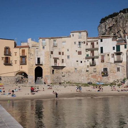 Appartamento Nobiliare Design A 2 Passi Dal Mare Cefalu Exterior photo